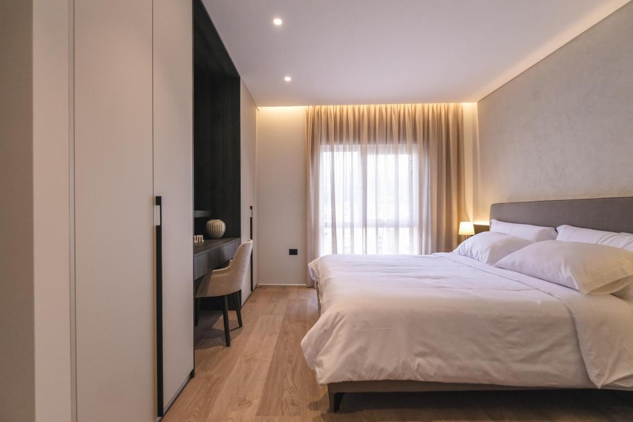 Two Steps Apartments Tirana Exterior photo